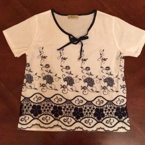 NWOT Mexican 100% light cotton blouse